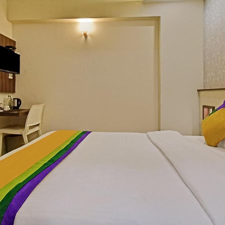 Itsy Hotels Deluxe Inn Ченнаи Экстерьер фото