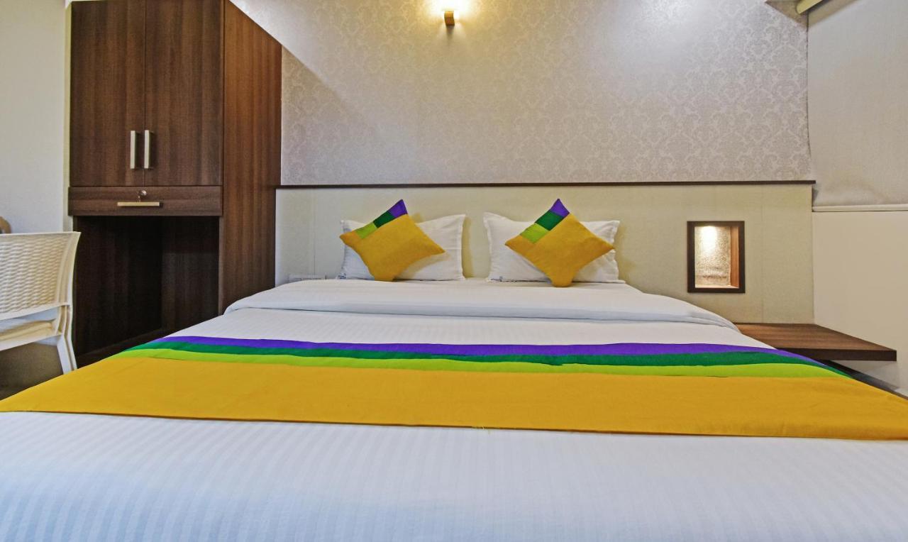 Itsy Hotels Deluxe Inn Ченнаи Экстерьер фото