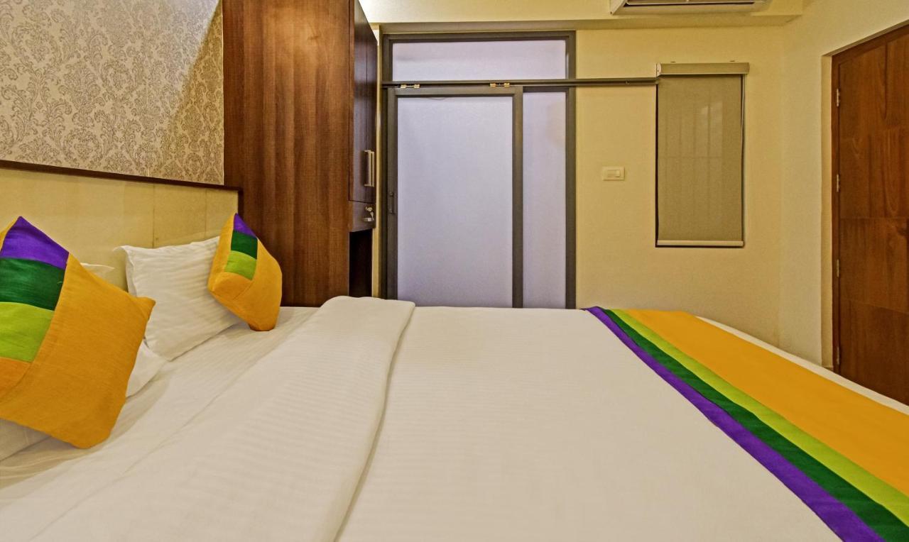 Itsy Hotels Deluxe Inn Ченнаи Экстерьер фото